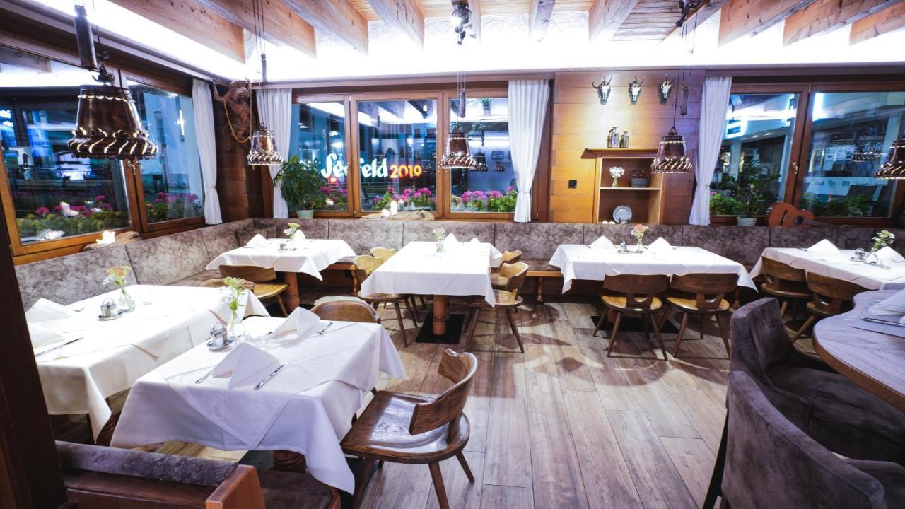 Tiroler Weinstube Aparthotel Seefeld in Tirol Exteriör bild